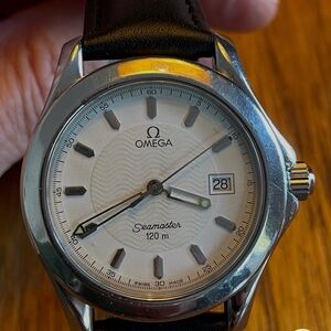 Omega Seamaster 120m White and Silver Watch - Quartz (very low maintenance)